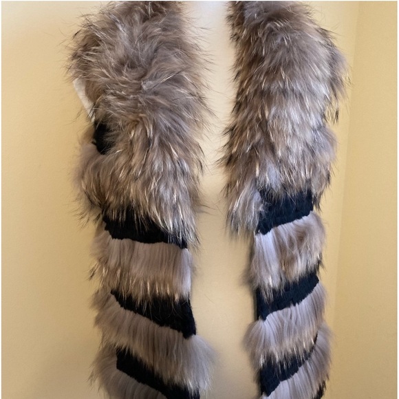 Belle Fare Black & Tan Rex & Fox Fur Vest - Picture 15 of 15